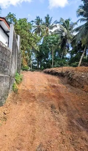 14.65 Perch Residential Bare Land For Sale In Pannipitiya Kalalgoda