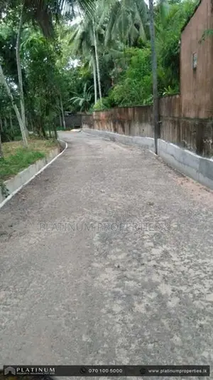 15P Land For Sale In Homagama Godagama