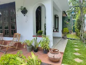 17.75 Perch Land With House For Sale In Kottawa Mount Lavinia Road