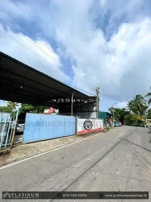 20.8P Commercial Land With Warehouse For Sale Nugegoda Thalapathpitiya