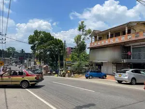 Commercial Building for Sale in Athurugiriya Junction