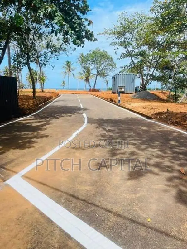 Beach Facing Luxury Lands For Sale - Matara