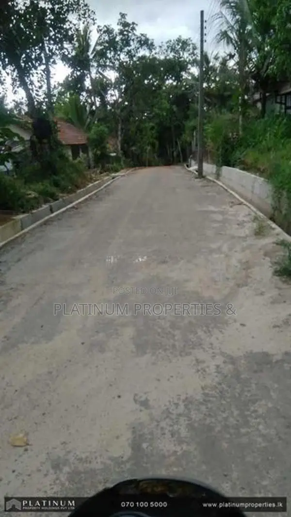15P Land For Sale In Homagama Godagama