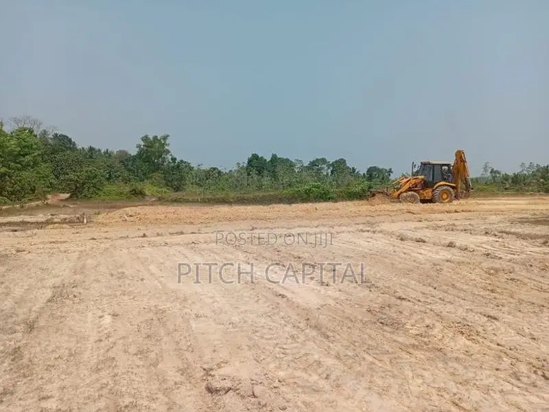 මේ ගොඩ ආටිගලපාරෙන් ටික ගෙවන්න ඉඩමක්