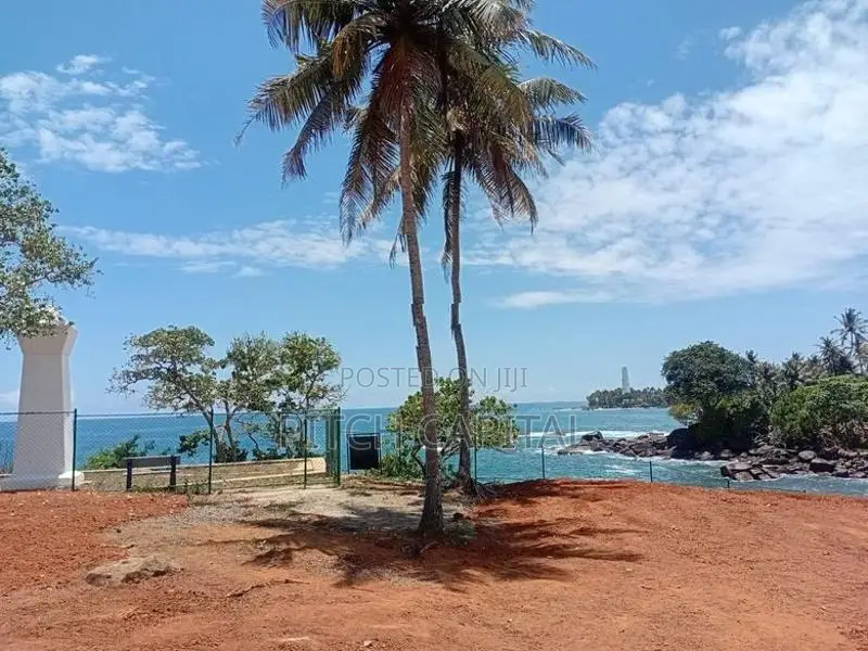 wonderful beach front land plot deundara