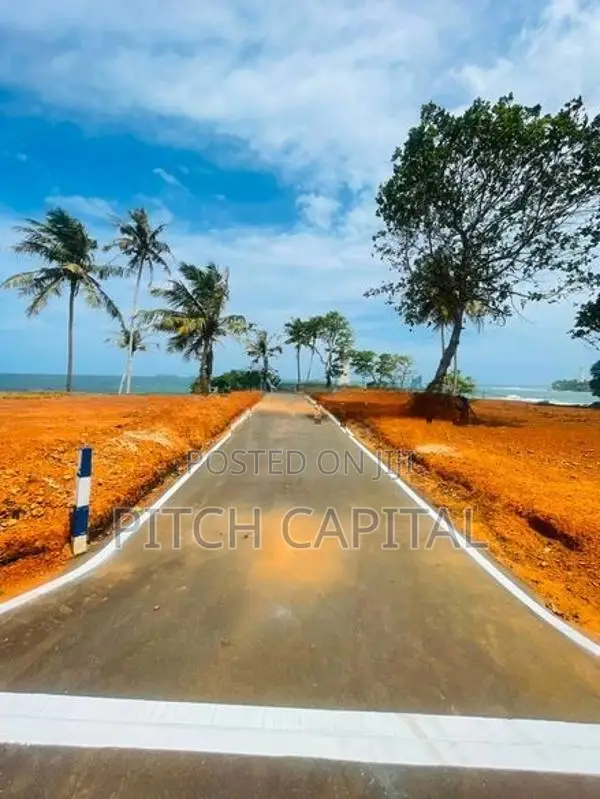Beach Facing Luxury Lands For Sale - Matara