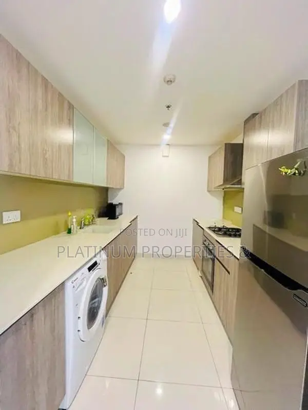 3BR Fully furnished Luxury Apartment For Rent In Battaramulla Koswatta