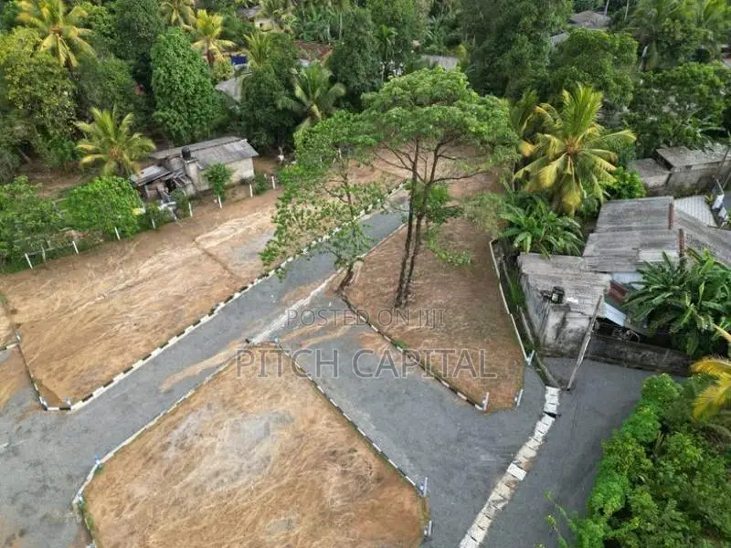 galagedara 122 ප්‍රධාන බස් පාරට සමිපයෙන් විකිණිමට අගනා බිම් කොටස්