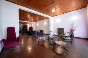 34.1 Perches Unfurnished House for Sale - HL50981 Colombo 13