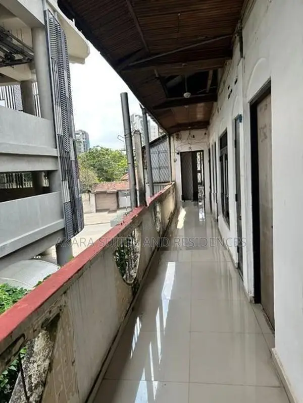 07.5 Perches - Unfurnished House for Sale HL54190 Colombo 08