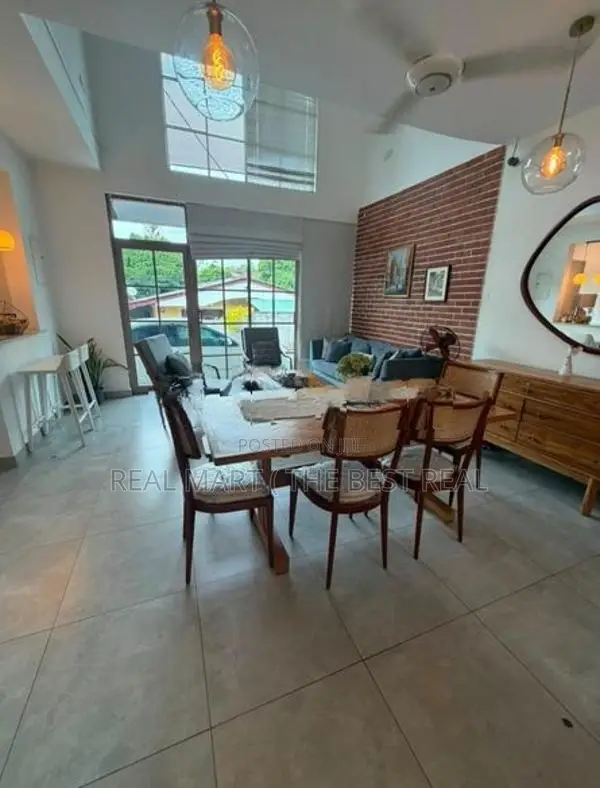 THALAPATHPITIYA : 3-BR (6P) 2-STORY LUXURY TOWN HOUSE FOR SALE