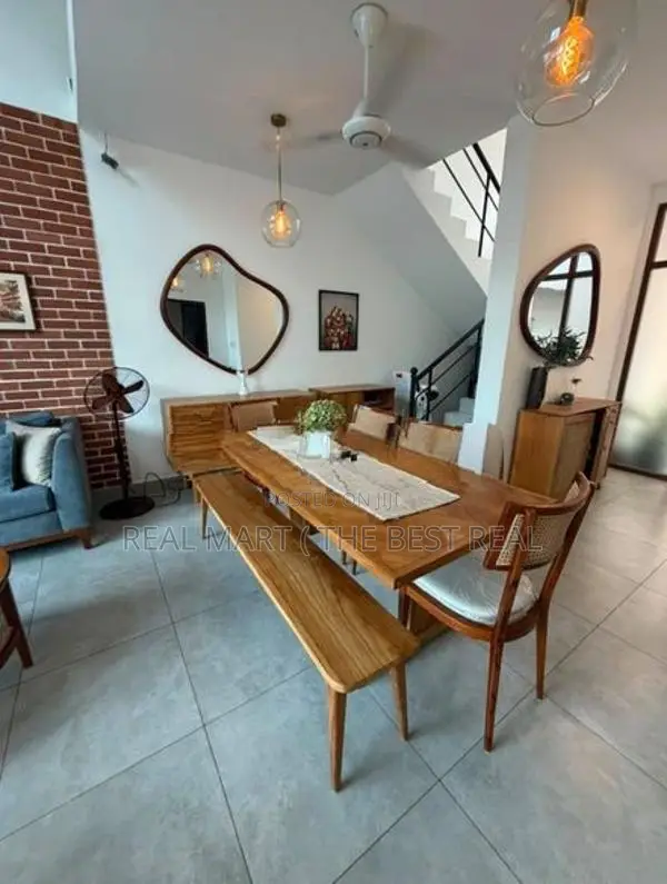 THALAPATHPITIYA : 3-BR (6P) 2-STORY LUXURY TOWN HOUSE FOR SALE
