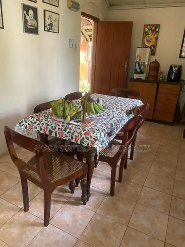 29 Perches - Semi-Furnished House for Sale HL48307 Rajagiriya