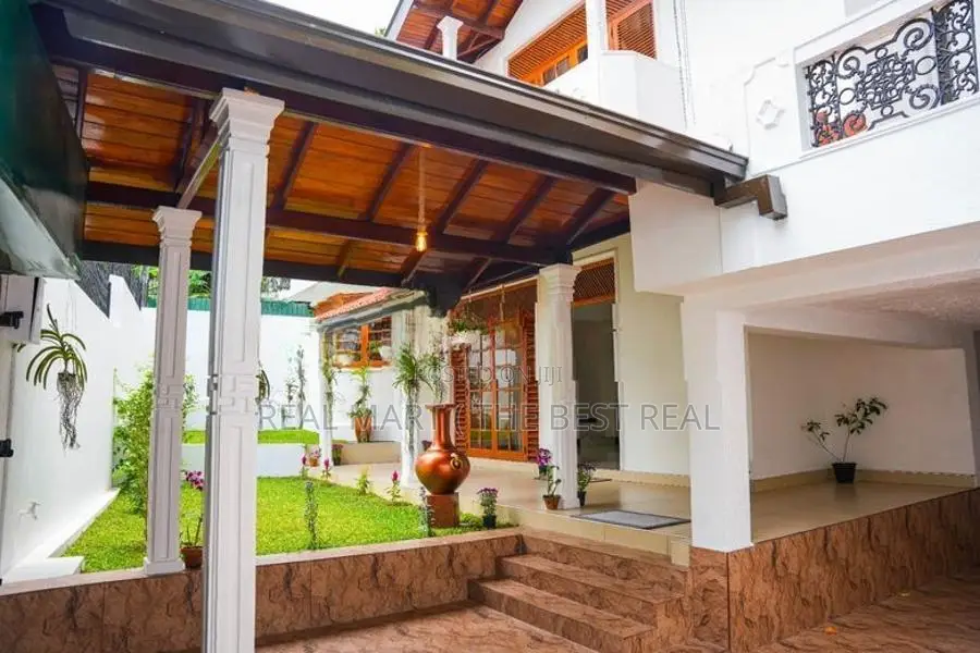 NAWALA : 4-BR (10P) 2-STOREY LUXURY HOUSE FOR SALE