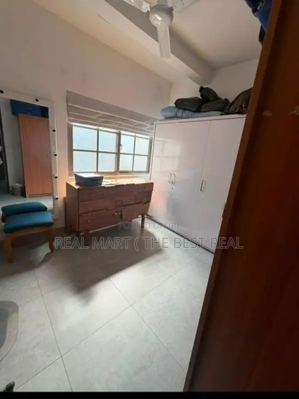 THALAPATHPITIYA : 3-BR (6P) 2-STORY LUXURY TOWN HOUSE FOR SALE