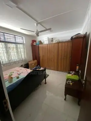 14.5 Perches - Unfurnished House for Sale HL49143 Battaramulla