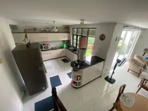 14.5 Perches - Unfurnished House for Sale HL49143 Battaramulla