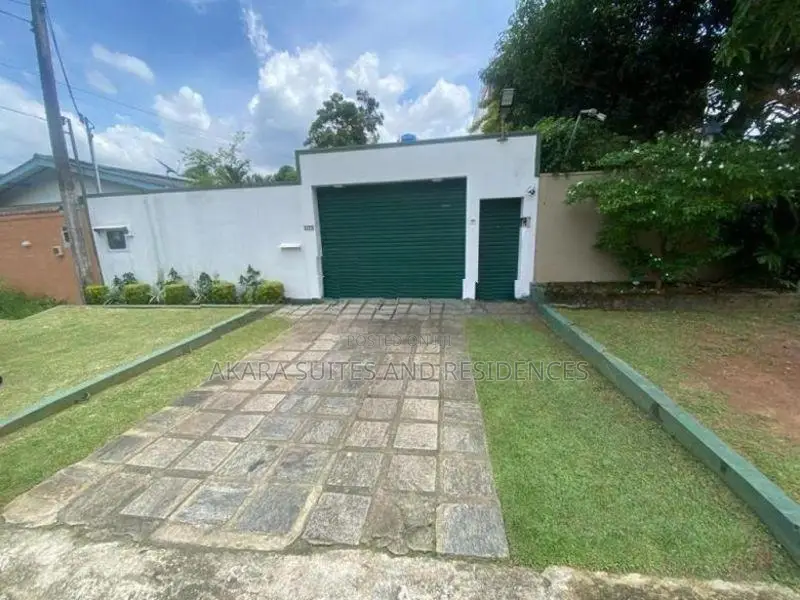 14.5 Perches - Unfurnished House for Sale HL49143 Battaramulla