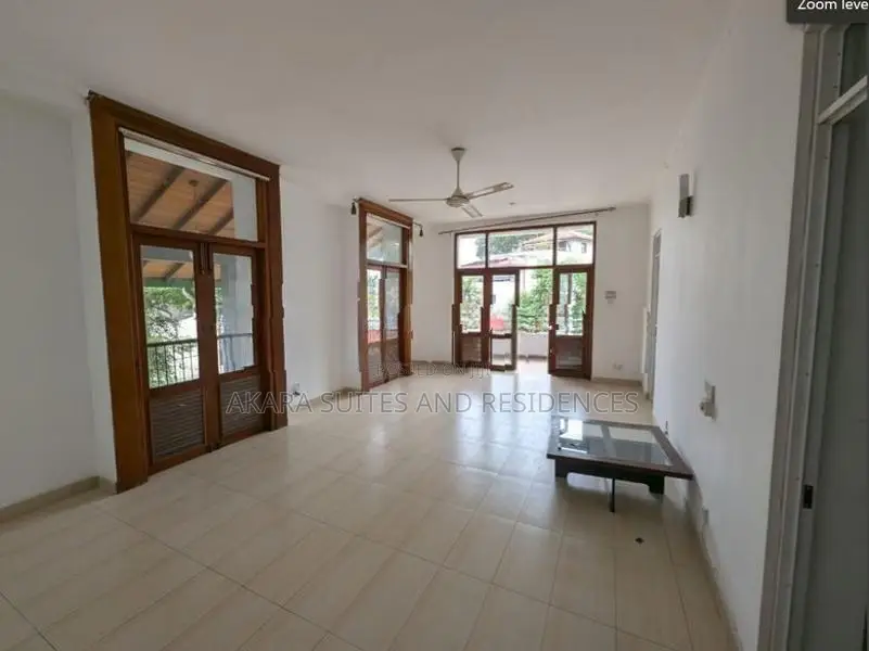 40.8 Perches - House for Sale HL43218 Battaramulla