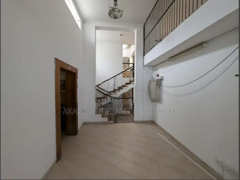 40.8 Perches - House for Sale HL43218 Battaramulla