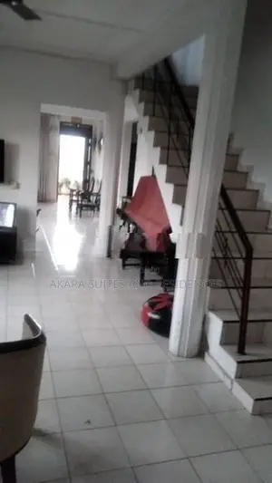 24.5 Perches - Unfurnished House for Sale HL54406 Baththaramulla