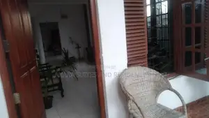 24.5 Perches - Unfurnished House for Sale HL54406 Baththaramulla
