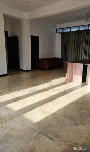 DEHIWELA : 6-BR (7.5P) BRAND NEW 3-STOREY LUXURY HOUSE FOR SALE
