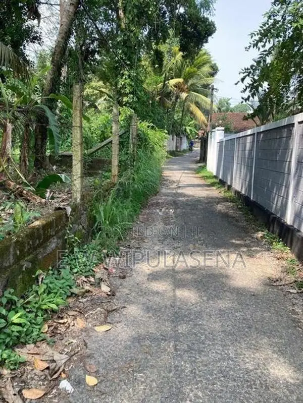 22 PERCH LAND for SALE in SEEDUWA