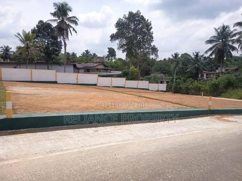 Best Location Land for Sale at Homagama