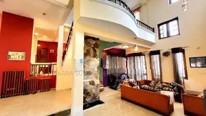 26 Perches - Furnished House for Sale HL38526 Nugegoda