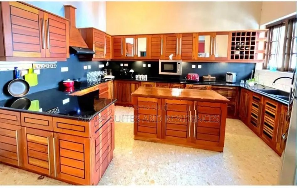26 Perches - Furnished House for Sale HL38526 Nugegoda