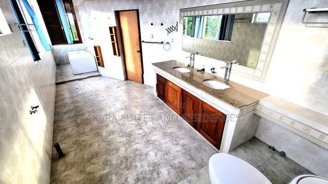 26 Perches - Furnished House for Sale HL38526 Nugegoda