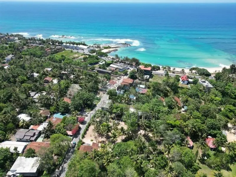 beach face land plot weligama