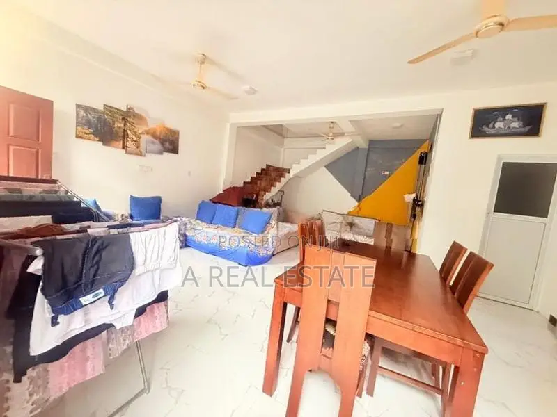 Modern Slab Roof Single Storey 2 Bedroom House For Sale In Dehiwala