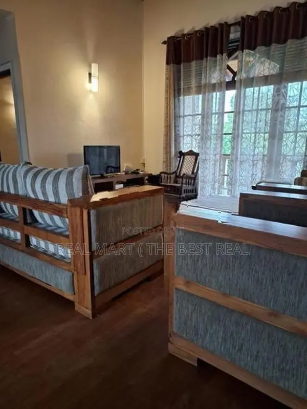 NUGEGODA : 4-BR (2500 SQFT) FULLY FURNISHED LUXURY HOUSE FOR RENT