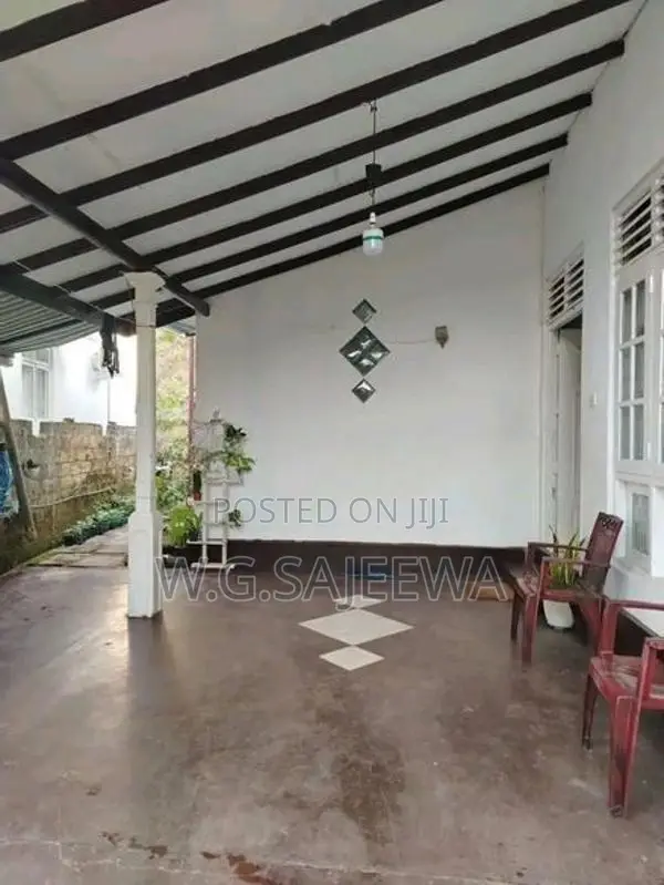 3 Rooms complete house sale in Kandana