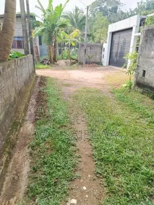 3 Rooms complete house sale in Kandana
