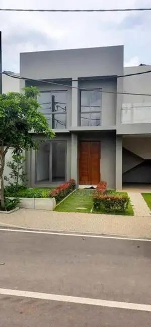 B/new Super Luxury Villa For Sale In Canterbury Golf Resort Piliyandal