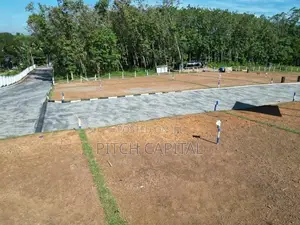 කළුඅග්ගල ප්‍රදේශයෙන් වටිනා ඉඩමක්