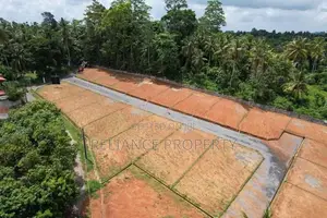 හෝමගම නගර සීමාවෙන් හරිත පැහැ සුපිරිතම බිම් කොටස්