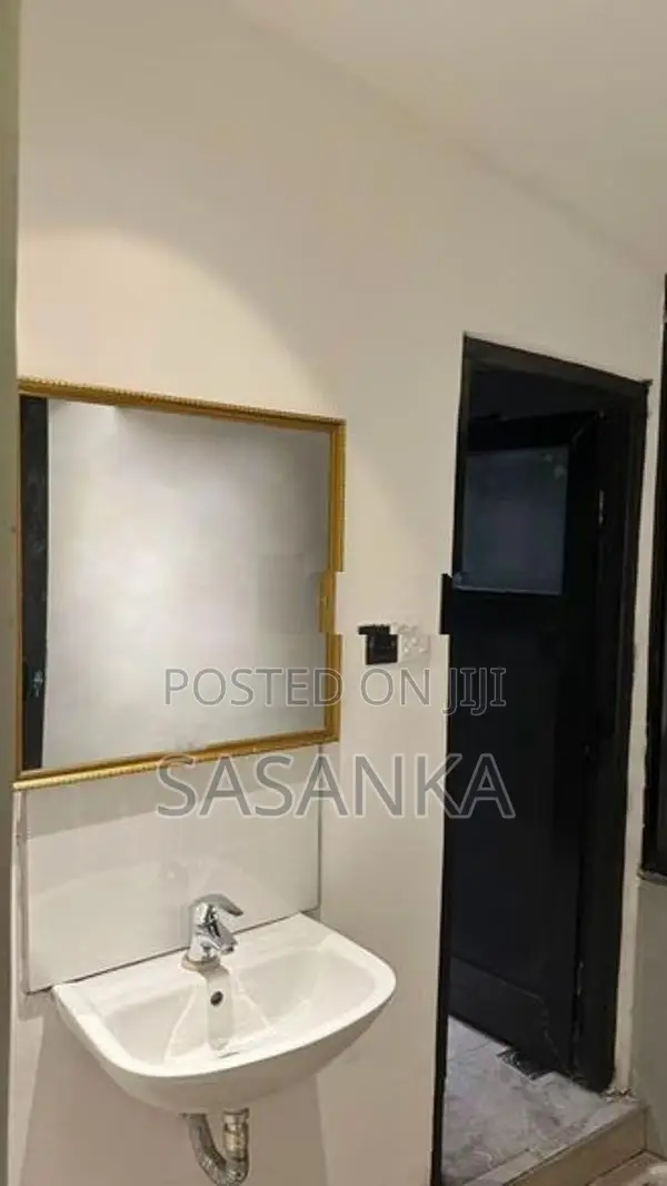Pannipitiya Luxury Studio Apartment For Rent