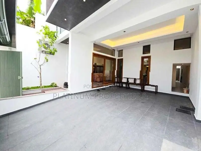 Brand New Super Luxury Furnished House For Sale In Battaramulla
