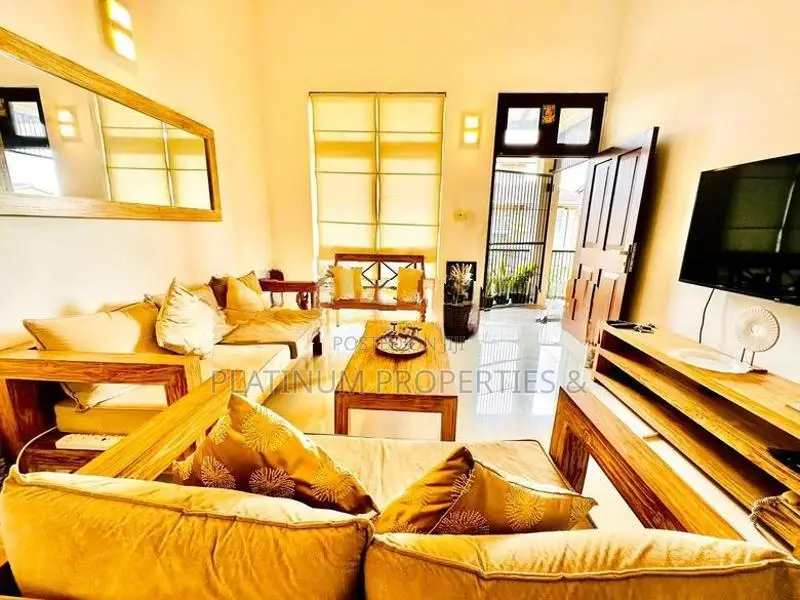 03 Bedroom Luxury Furnished Apartment For Sale In Thalawathugoda