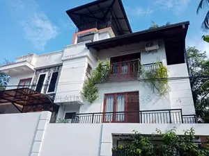 Newly Built Luxury House With Shop Space For Sale In Maharagama Arawwa