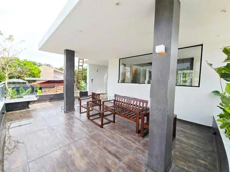Brand New Super Luxury Furnished House For Sale In Battaramulla
