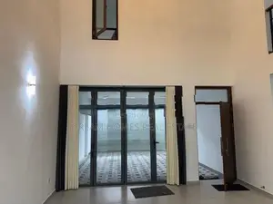 Brand New Modern 4-Bedroom House for Rent Battaramulla