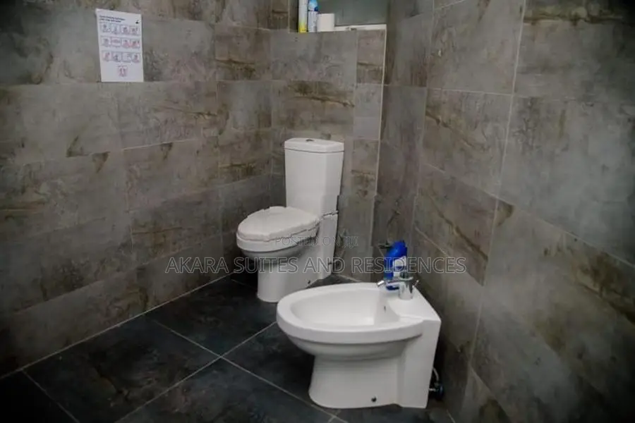22 Perches - Furnished House for Rent HL38333 Colombo 05
