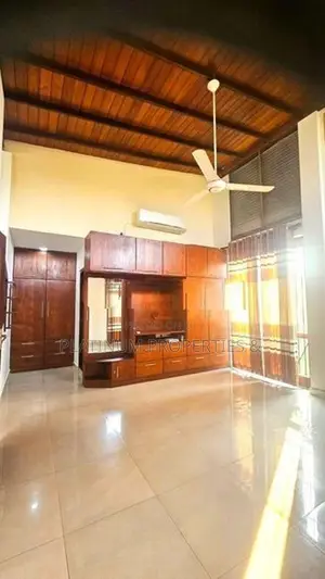 Super Luxury Stunning 5BR New House For Sale In Malabe Town