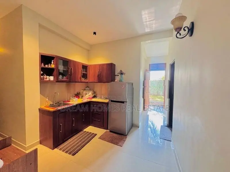 2-Storey House with 3rd Floor Annex for Sale – Dehiwala