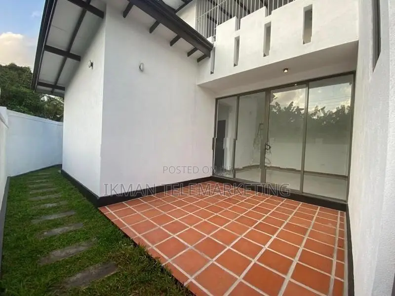 Brand New Modern Two-Storey House for Sale – Pannipitiya